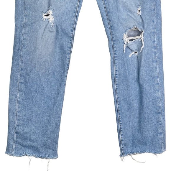 Levis Wedgie Straight Jeans 28 Distressed Light Wash Raw Hem Button Fly Stretch - Picture 4 of 11